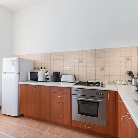 Simply Amazing 3br Ap Keleti Railway St Apartament