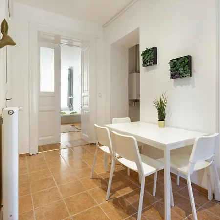 Appartement Simply Amazing 3br Ap Keleti Railway St *