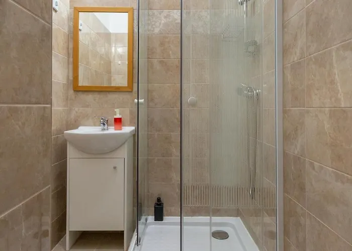 Simply Amazing 3br Ap Keleti Railway St Daire *