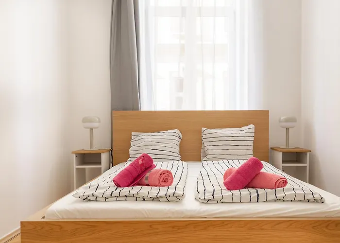 Simply Amazing 3br Ap Keleti Railway St Daire *