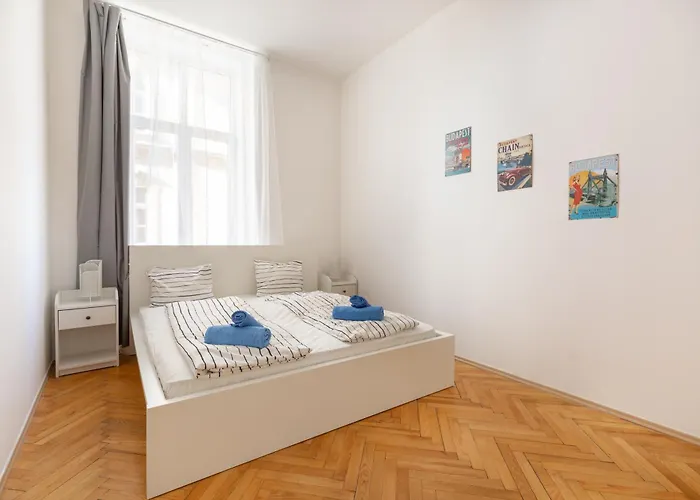 Simply Amazing 3br Ap Keleti Railway St * Budapeşte