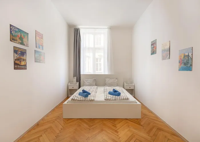 Daire Simply Amazing 3br Ap Keleti Railway St